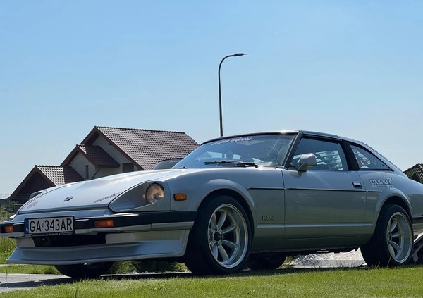 Nissan 280 ZX cena 78999 przebieg: 120000, rok produkcji 1983 z Gdynia małe 79